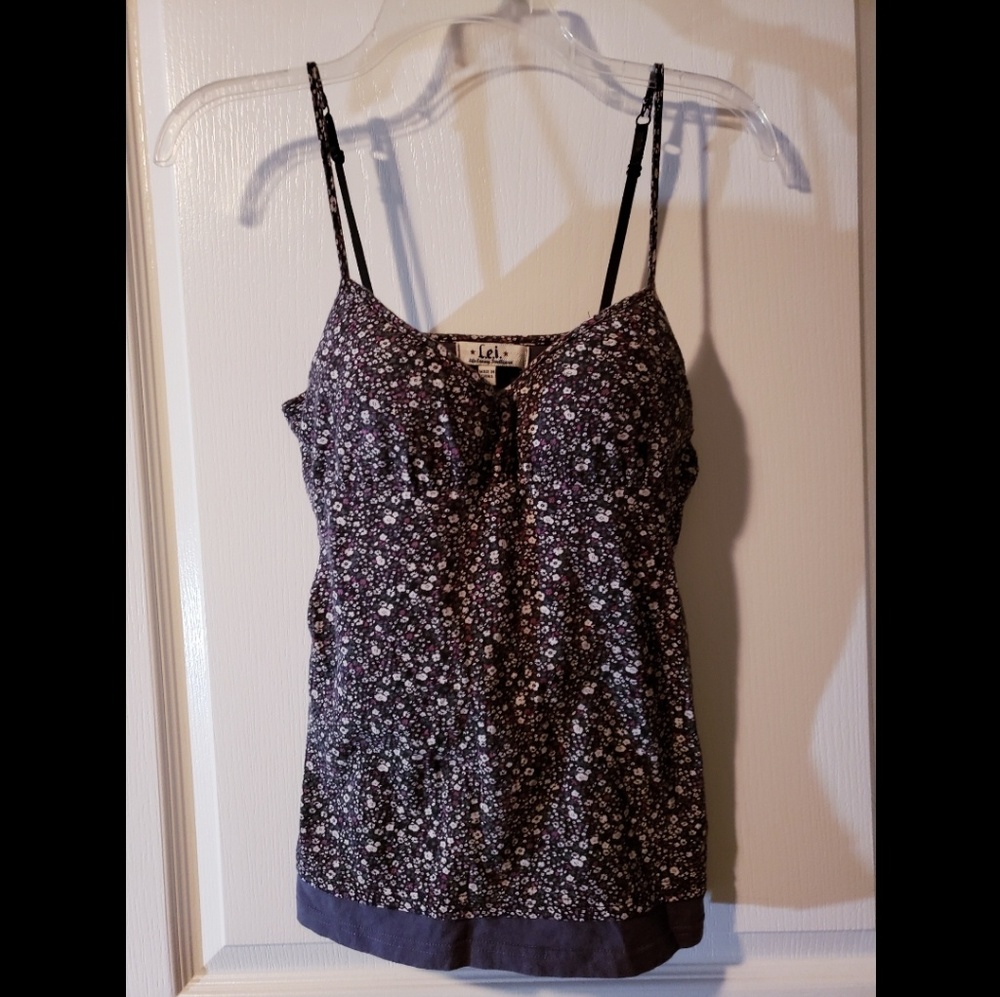Floral tank